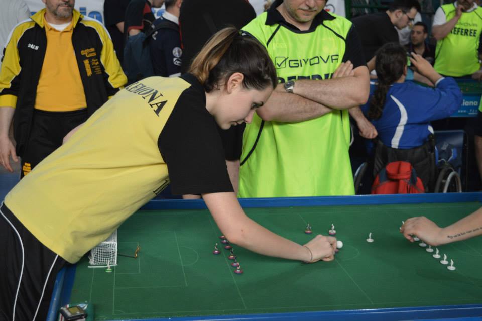 azione di gioco subbuteo femminile